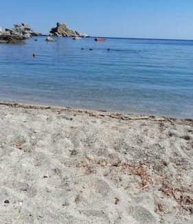 Agia Pelagia House | Arismari Studio 2 min from Mades Organized Beach
