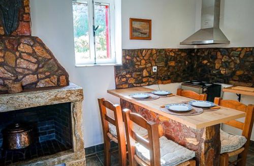 Omales House | Armaki