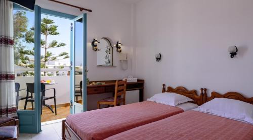 Kamari Hotel | Armonia
