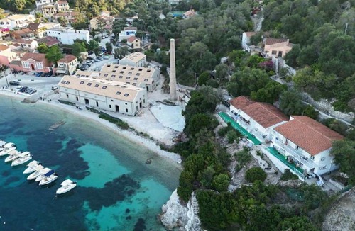 Longos House | Aronis Spyros Panoramic Seaview Rooms