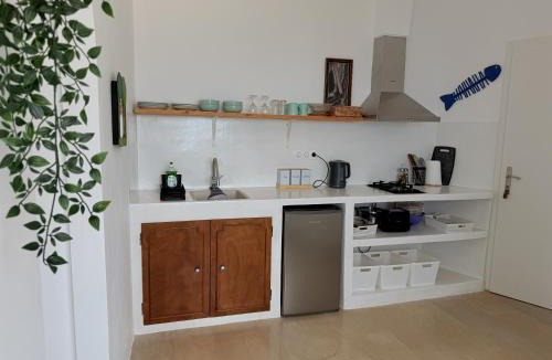Apikia Apartment | Art & Motion Union - Sunrise Room