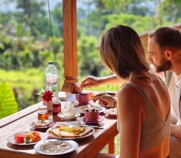 Sidemen Hotel | Arta dani villas