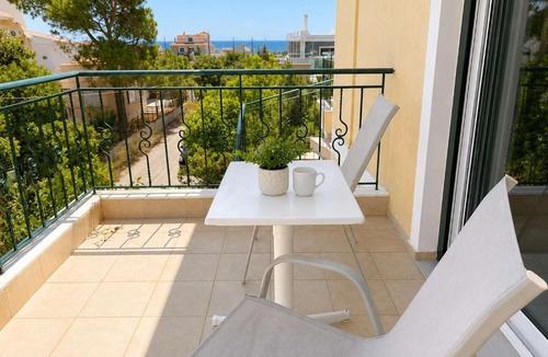 Spata-Artemida Apartment | Artemida Olive Gem - Sunny Balcony Views & Parking