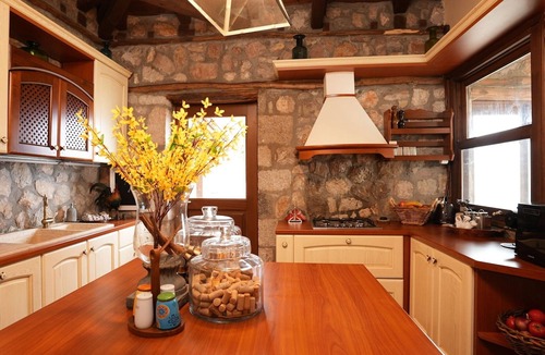Amfissa Villa | Aselinos Forest Estate