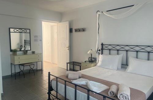 Adamas Apartment | Asterias Studios