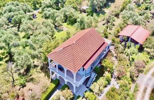 Astrakeri Villa | Astra Beach House in Astrakeri Bay