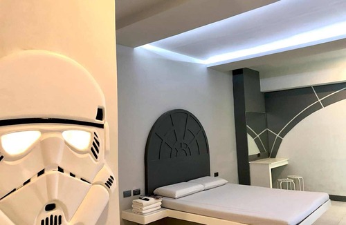 Colon Street Hotel | Astrotel Cebu