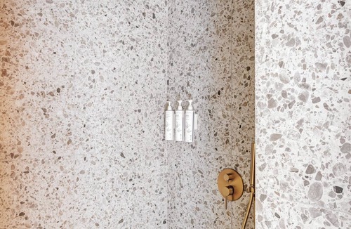 Ano Siros Bed & Breakfast | ATELIER5