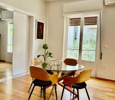 Pangrati Apartment | Athens Classic Luxury 2-Bedroom Apartment