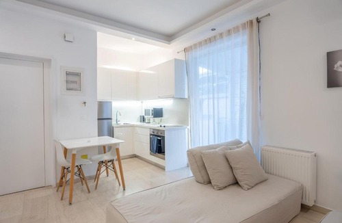 Filopappou Apartment | Athens! Didems Hideaway!