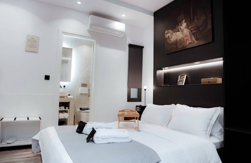 Plaka Hotel | Athens Muses Suites