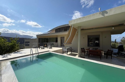 Vlachiana Villa | Autarke Ökovilla