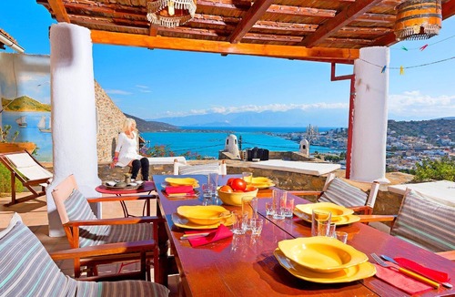 Mavrikiano House | Authentic Crete Elounda Sea View House Margarita