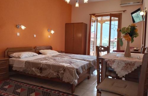 Poulithra Apartment | Avra Apartments