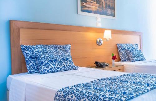 Methana Hotel | Avra Hotel