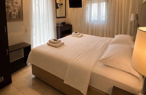 Perea Hotel | Avra Hotel