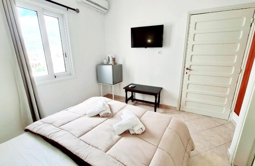 Karpathos Town Hotel | Avra Rooms