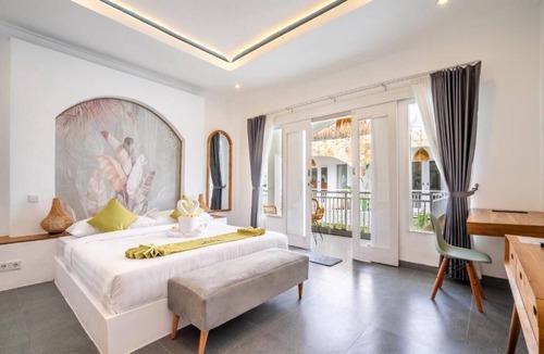 Padonan Hotel | Azure Suites