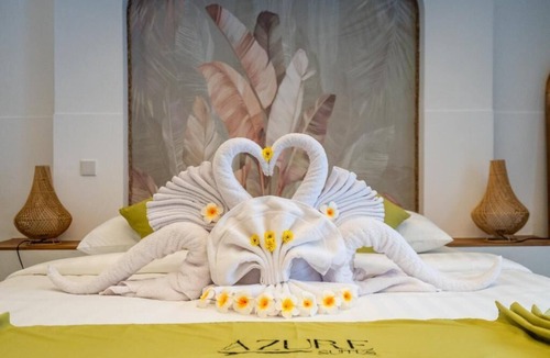 Padonan Hotel | Azure Suites