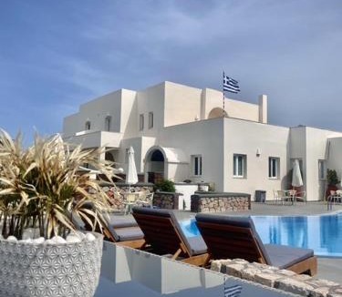 Karterados Hotel | Babis Hotel