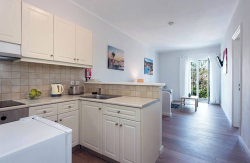 Kassiopi Apartment | Balaris Apartments
