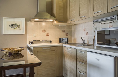 Fiskardo House | Balhambra Suites - Adults Only