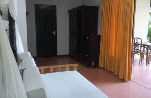 Songan Bed & Breakfast | Bali North Beach Villa