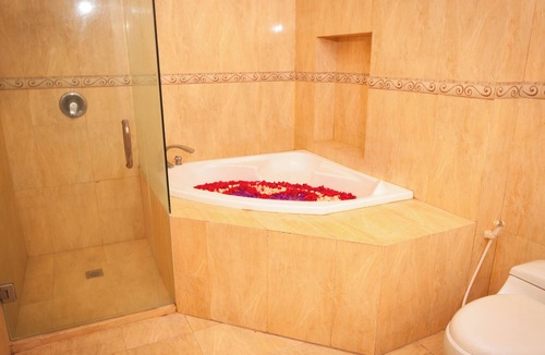Kerobokan Hotel | Bali Paradise City Hotel
