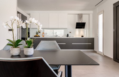 Acharavi Apartment | Balia Suites