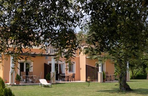 Roda Apartment | Ballas Paradise