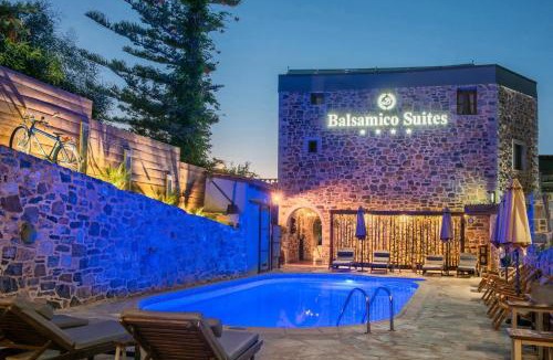 Old Hersonissos Hotel | Balsamico Traditional Suites