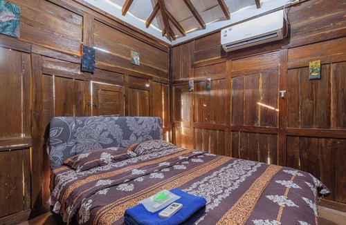 Wonosari House | Baron Beach Bungalow