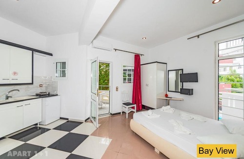 Platanias Town Apartment | Bay View Apartments
