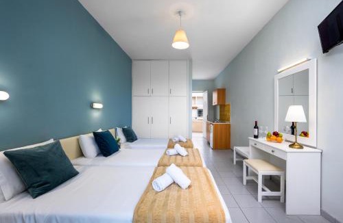 Petaloudes Apartment | Bayside Hotel Katsaras