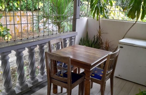 Mahe Island Apartment | Bayview Villas - Sea Side