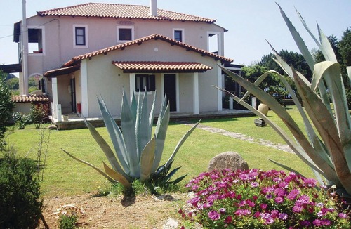 Pyrgos Apartment | Beach front apartment in Leventoxori, Ilias