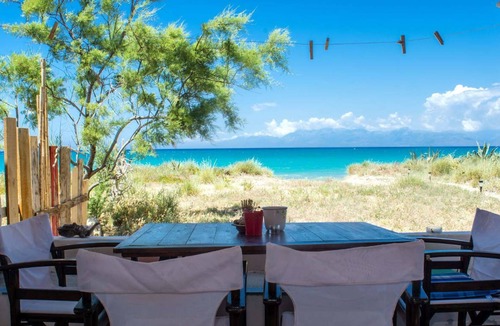 Almiros Beach House | Beach Front House