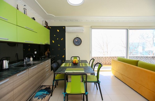 Vlore Apartment | Beach Front Terrace