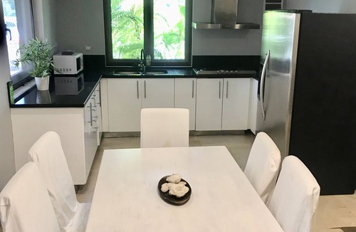 Bavaro Apartment | BEACH HOME WIFI BBQ POOL 6Guests Parking