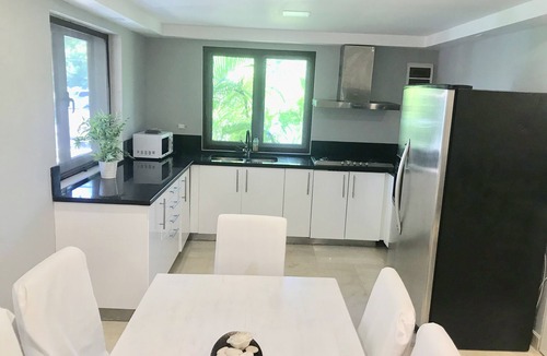Bavaro Apartment | BEACH HOME WIFI BBQ POOL 6Guests Parking