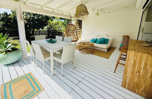 Tiahura House | Beach Lifestyle Bungalow - Steps from the beach, your Dream Escape Starts Here!