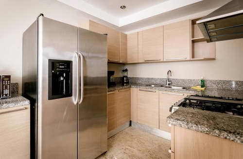 El Cortecito Condo | Beach Residency B6 200Mbps RoofDeck w/Oceanview Pool