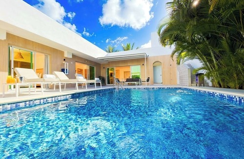 Punta Cana House | Beach Villa | 6 BR | 2 Private Pools | Daily Maid
