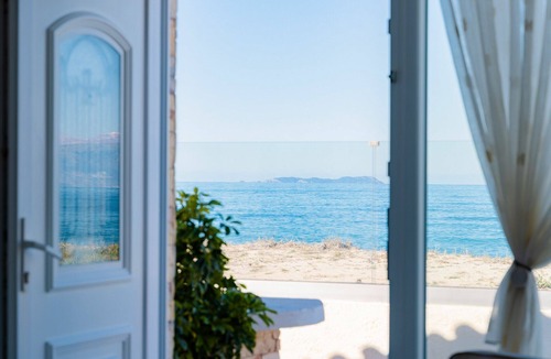 Almiros Beach Villa | Beach Villa Athanasia - villa on the beach