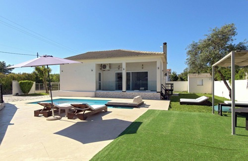 Acharavi Villa | Beach Villa Christina - Vacation villa on Acharavi beach, Corfu
