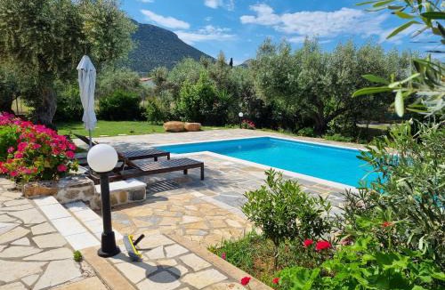 Koutsoupia Villa | Beach Villa Claire