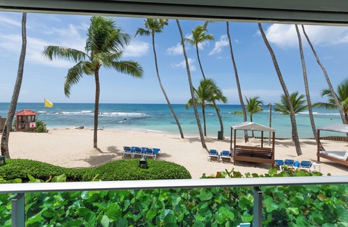 Villas Del Mar Apartment | Beachfront| 230M2 | Amazing View|Weekly Clean