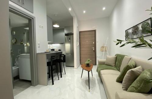 Loutraki Apartment | Beachfront 2Bedroom Flat SeaView