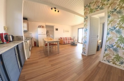Lakopetra Cottage | Beachfront/2Br/Garden/Bbq/SeaView/QuietRetreat