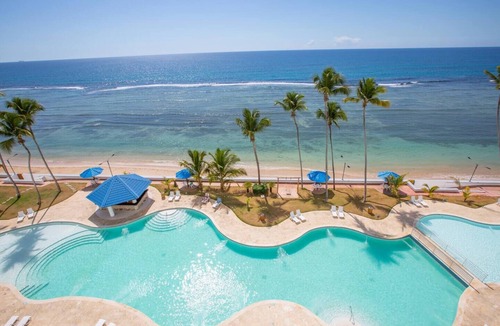 Juan Dolio - El Pueblo Apartment | Beachfront| 3BR| King Bed| Full Kitchen| 170m²